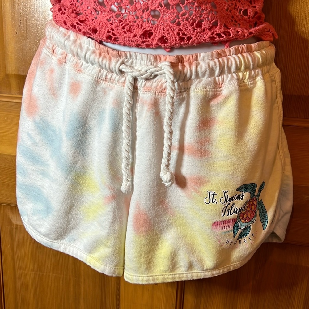 DREAMSICLE, soft jersey shorts. Super cute activewear!